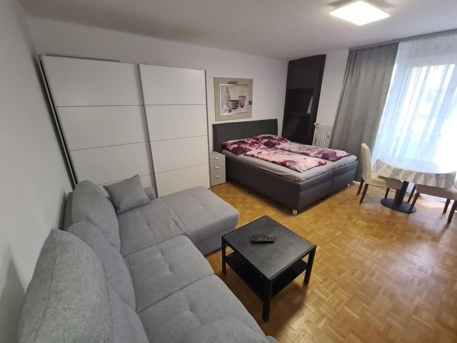 Stadtoase Wels Zentrum Luaran gambar